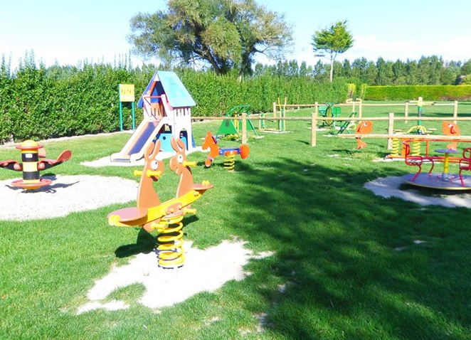 Camping avec aire de jeux et nombreuses activités